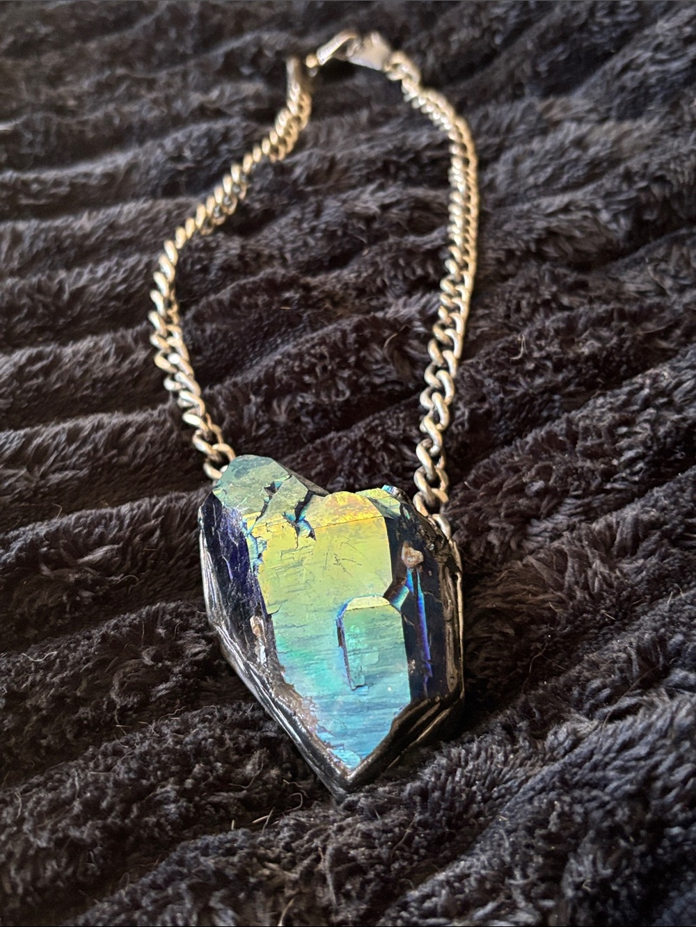 ADINA MILLS Iridescent Blue-Green Heart Crystal Necklace on Silver Chain